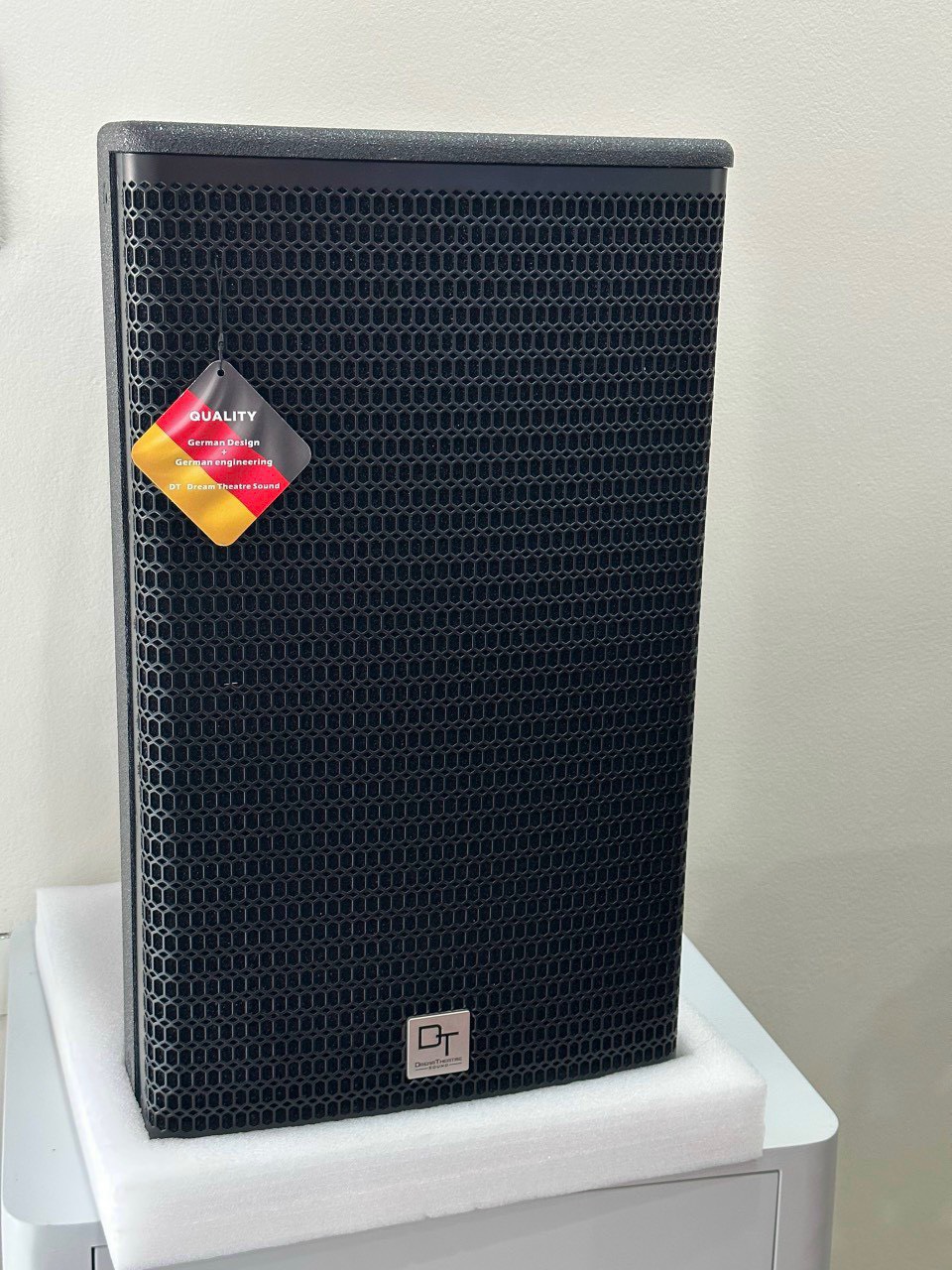 Khách hàng Phạm Tấn Phát đánh giá về sản phẩm Loa karaoke DT Alpha12 (full bass 30cm, 2 đường tiếng)